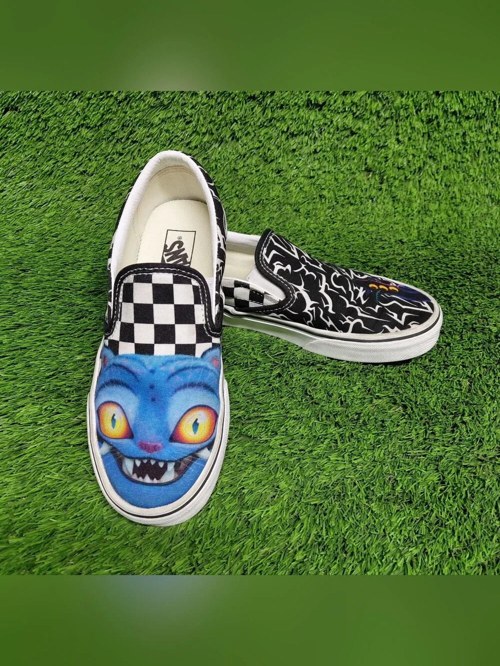 KPop Demon Hunters x Vans Big Kids Classic Slip-On Shoe Size US Junior 4.5